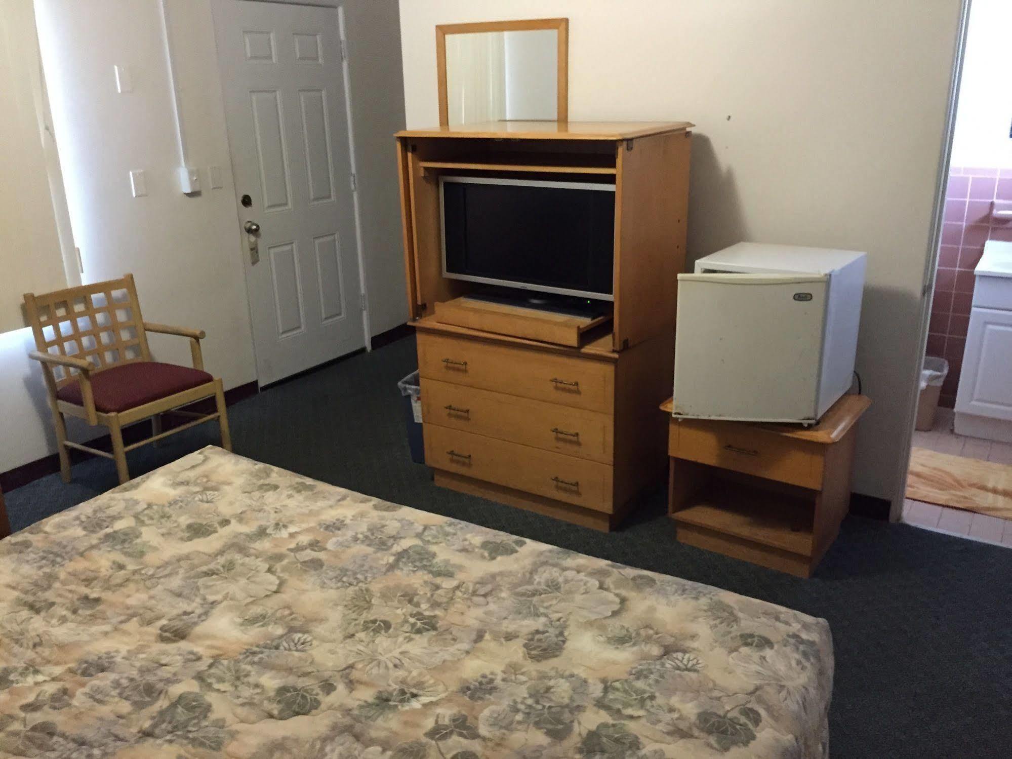 Travel Inn Of Себринг Экстерьер фото
