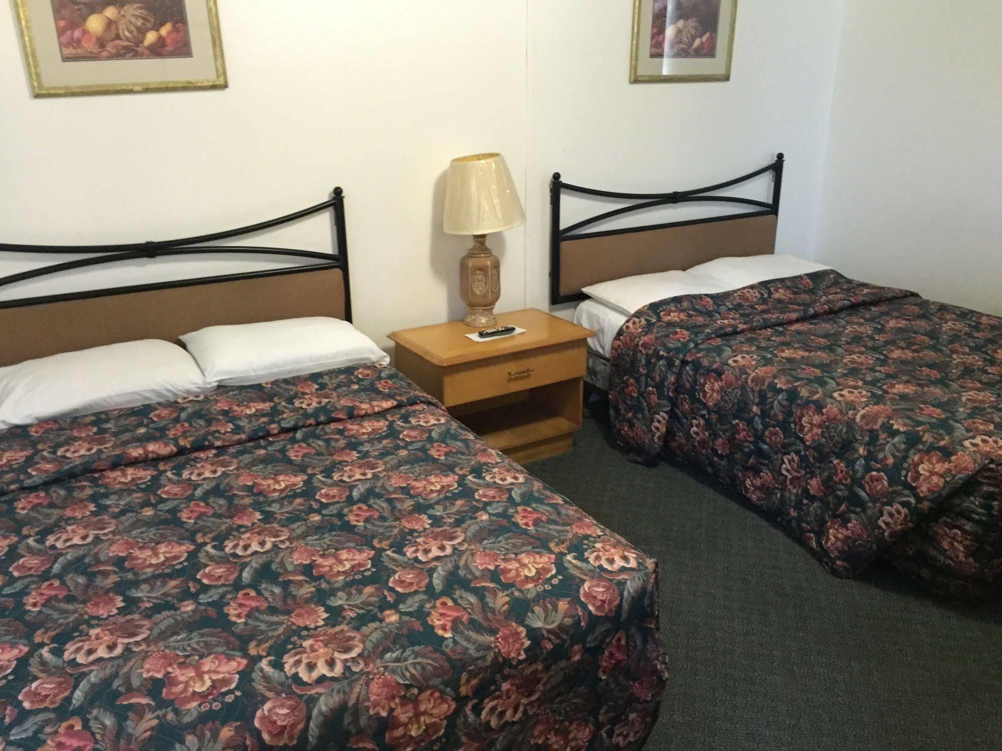 Travel Inn Of Себринг Экстерьер фото