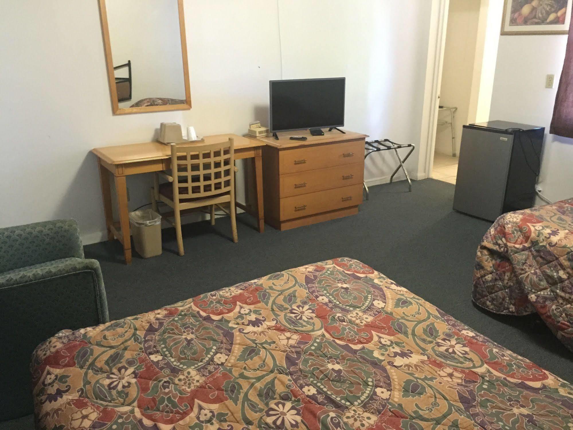 Travel Inn Of Себринг Экстерьер фото