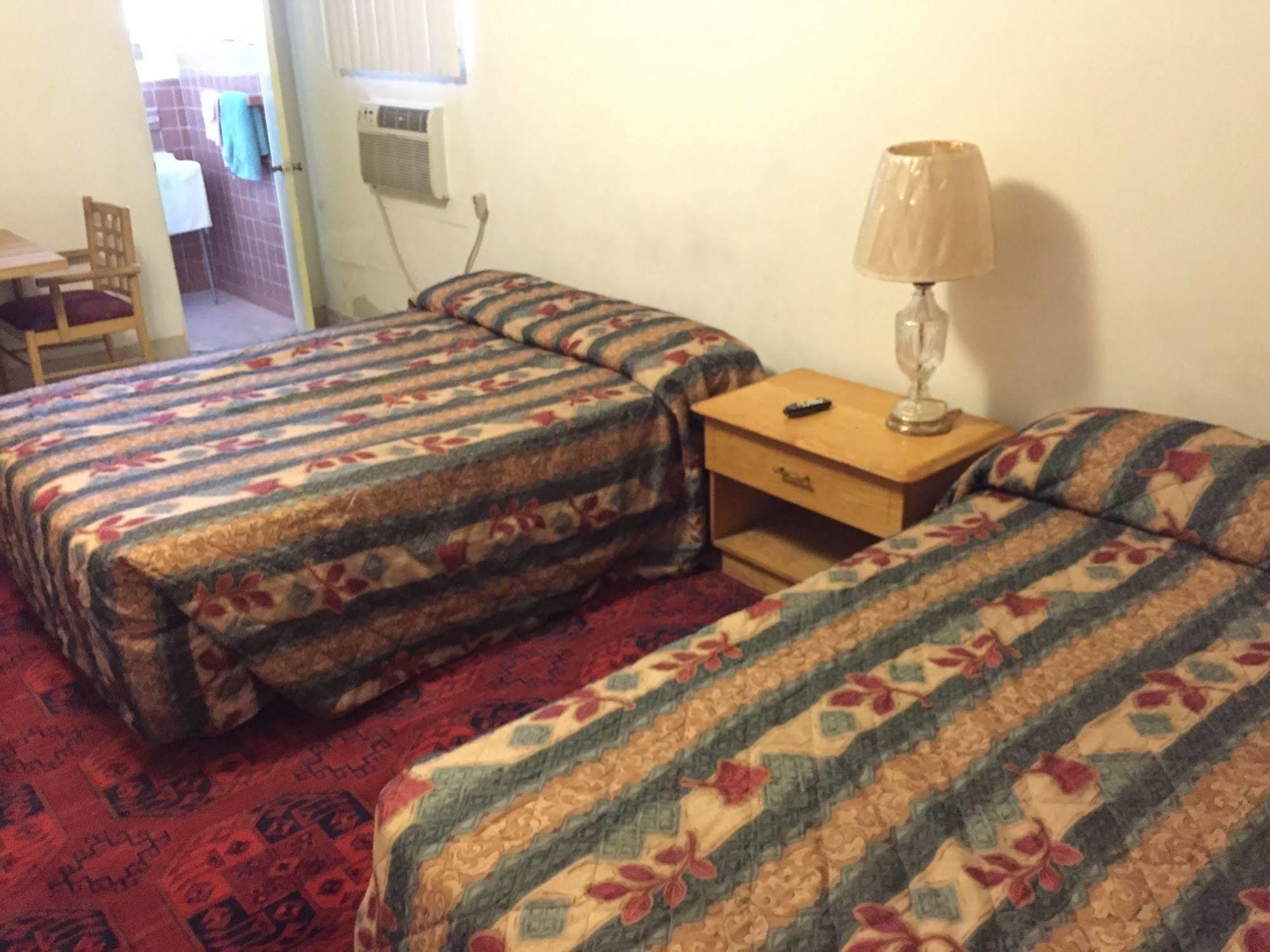 Travel Inn Of Себринг Экстерьер фото