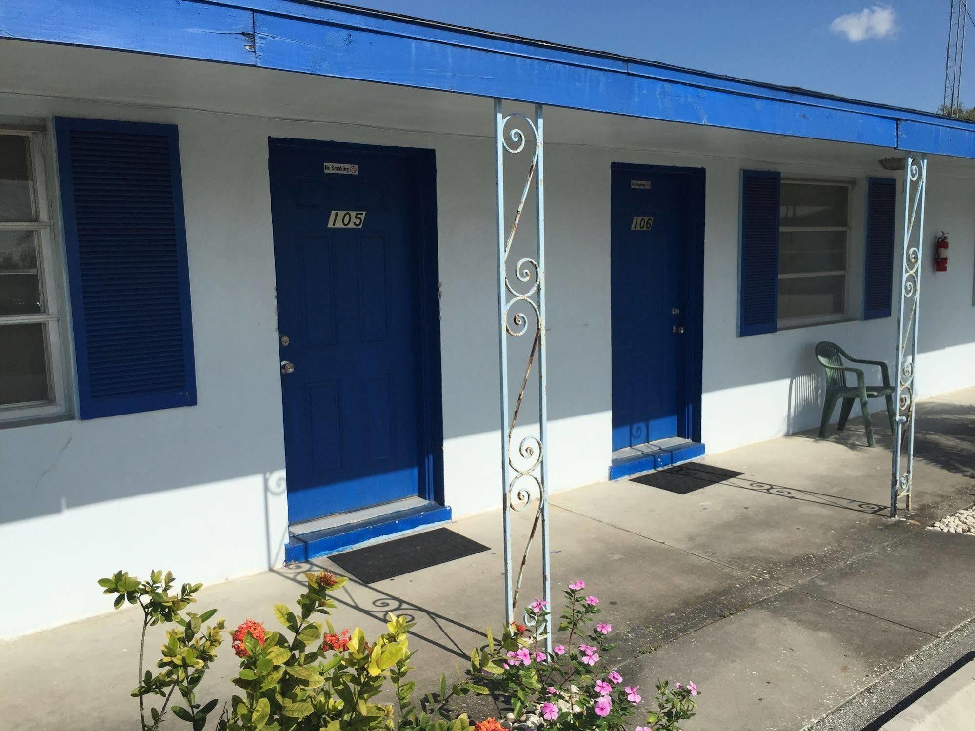 Travel Inn Of Себринг Экстерьер фото